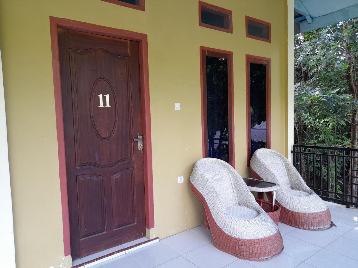Tangkoko Lodge Bitung Luaran gambar