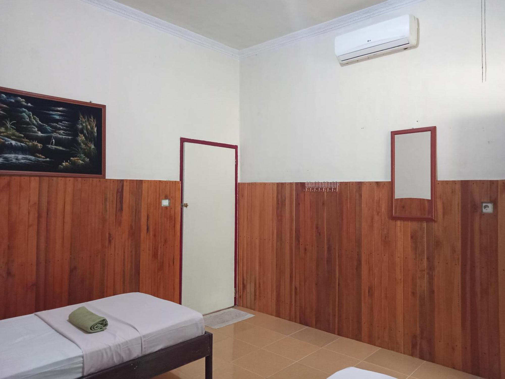 Tangkoko Lodge Bitung Luaran gambar